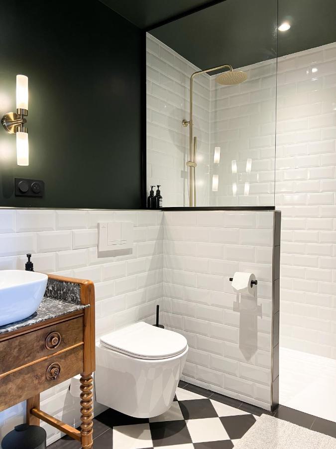 Le Baumann Concept: Appartement De Charme Dans Un Monument Historique กอลมาร์ ภายนอก รูปภาพ