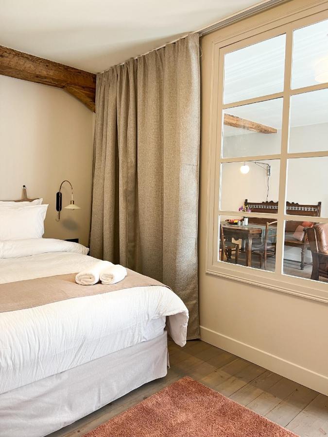Le Baumann Concept: Appartement De Charme Dans Un Monument Historique กอลมาร์ ภายนอก รูปภาพ